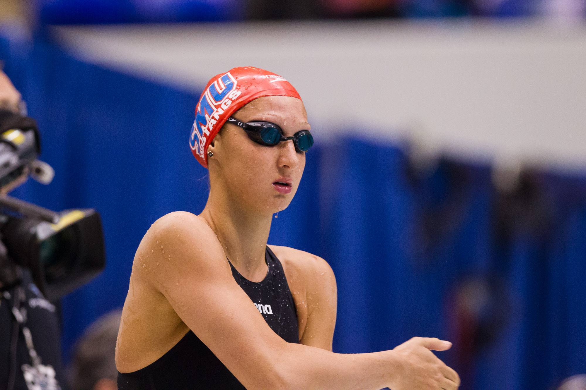 Texas-Ex Karlee Bispo Swims Two Lifetime Bests; Grevers Wins to