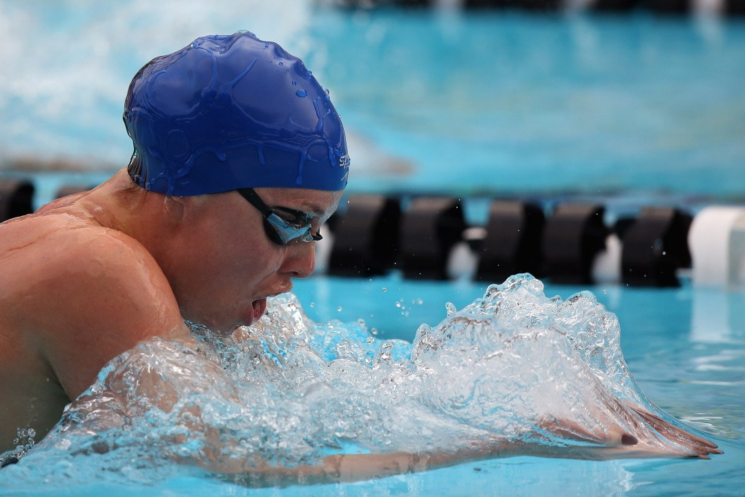 Femke Heemskerk Swims 2:13 200 IM at KNZB Challenger