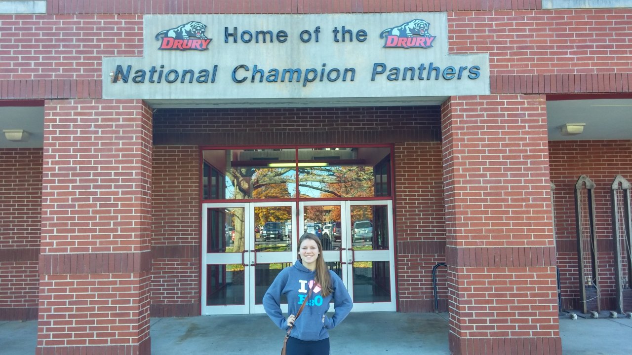 Abby Lunzmann Signs with Defending NCAA D2 Champs, Drury Panthers