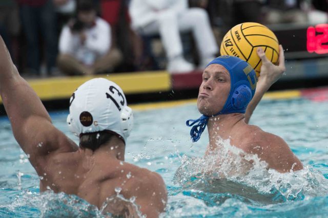 UCLA's David Culpan shoots early in the game against USC (photo: Mike Lewis, Ola Vista Photography)