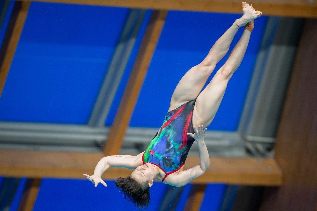 Chinese Continue To Roll, Add 2 More Diving Golds On Day 4