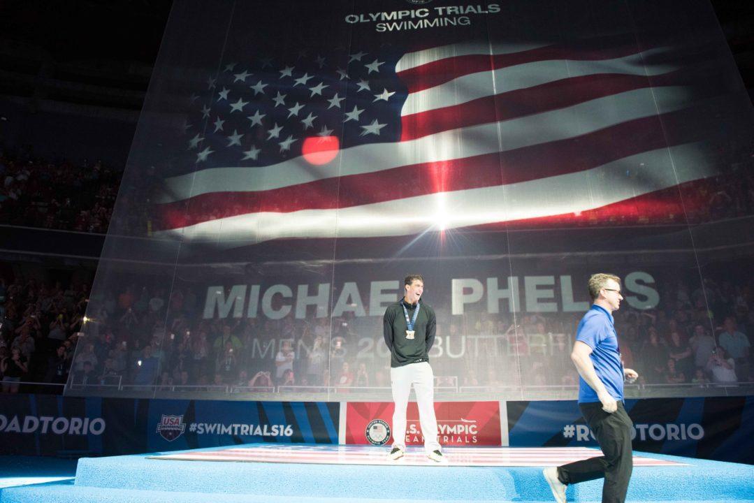 Michael Phelps elegido como portador de la bandera de EE.UU.