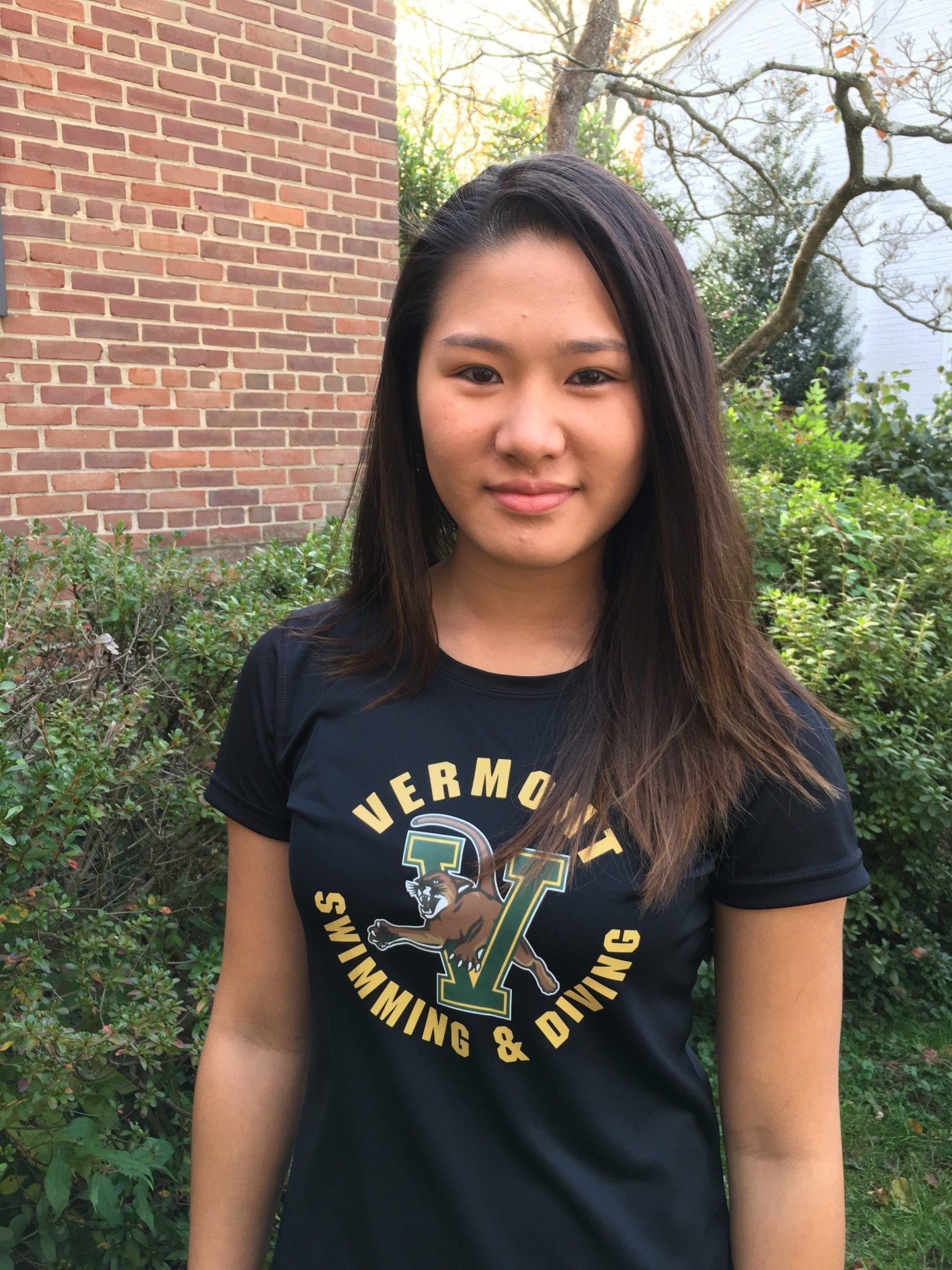 Diver Haley Tomlinson Verbally Commits to University of Vermont