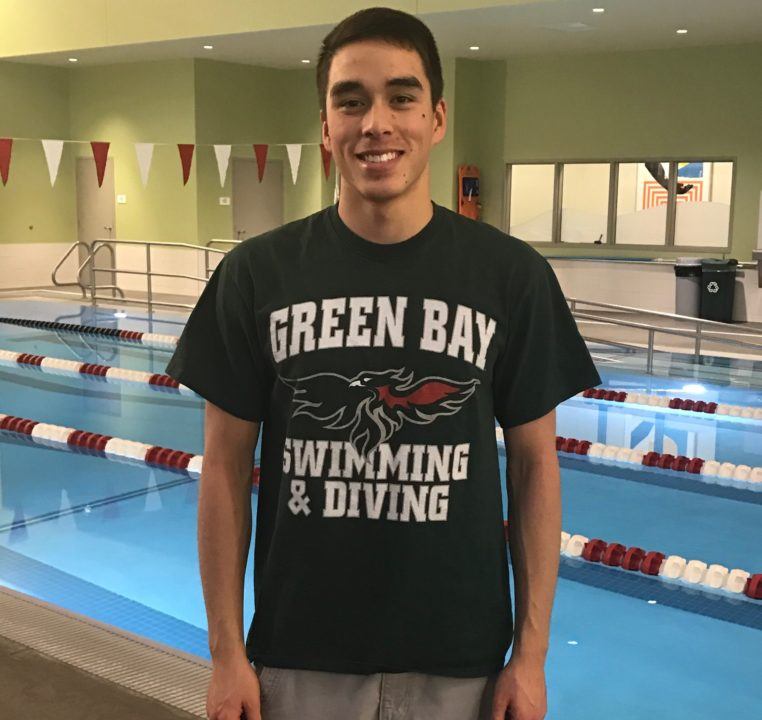 Versatile Ryan Ramminger Stays In State; Signs with UW-Green Bay