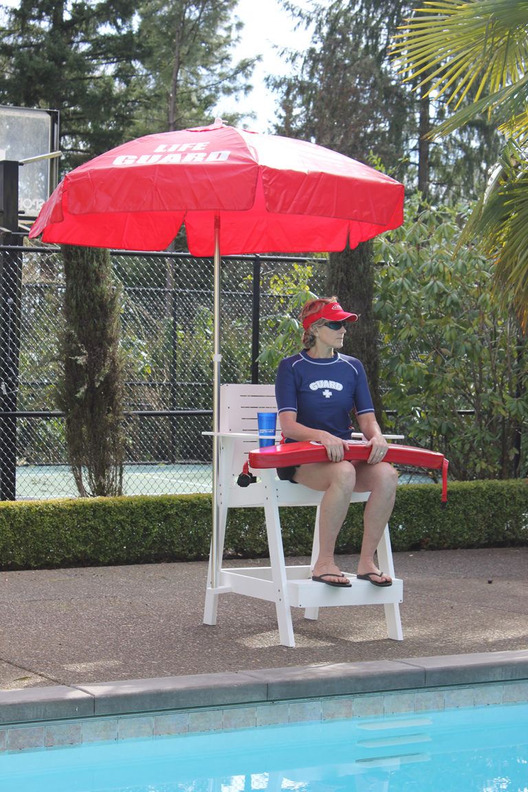 new-sentry-lifeguard-chairs-from-s-r-smith