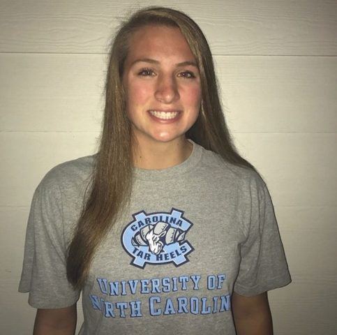 SwimMAC’s Lilly Higgs Gives Verbal to UNC, Becoming 3rd-Generation Tar Heel