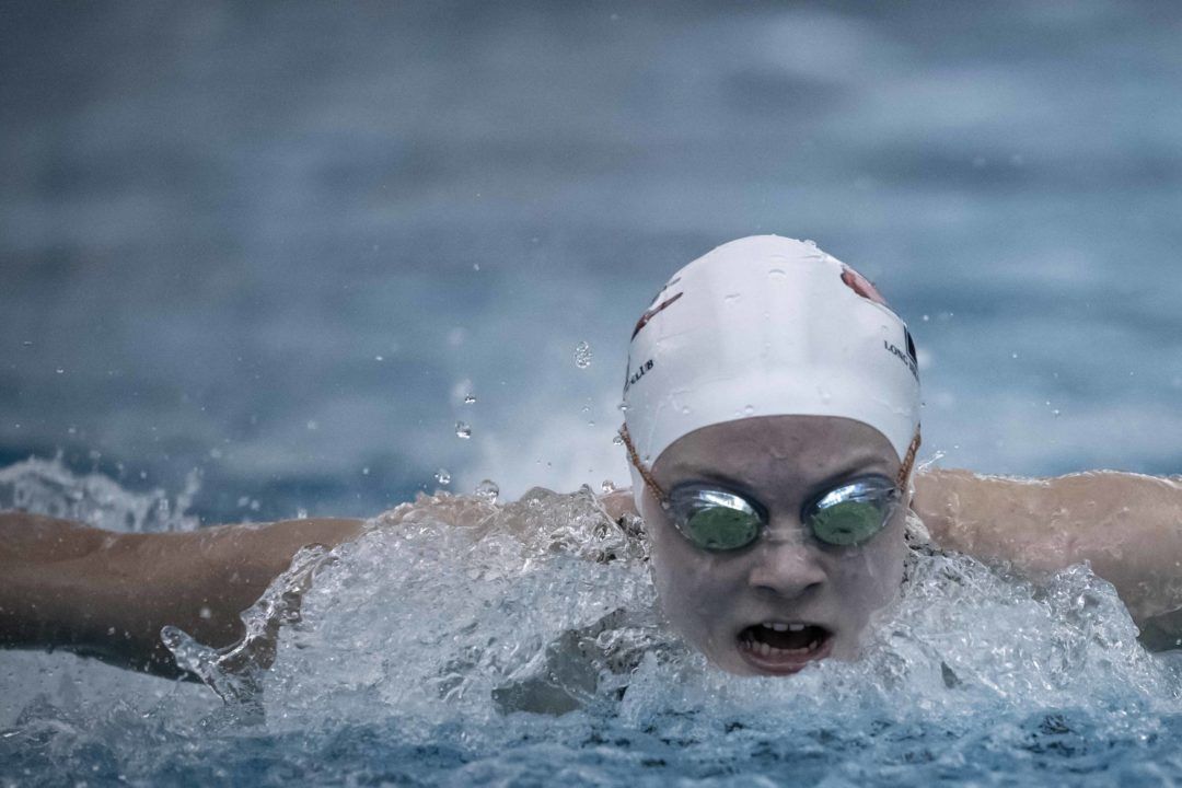 15-Year-Old Tess Howley Swims Sub-50 Second 100 Free