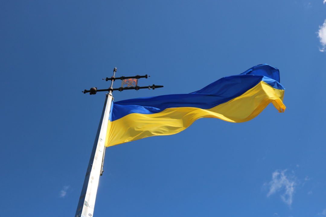Missile Danneggia La Piscina Olimpica Ucraina Di Kharkiv
