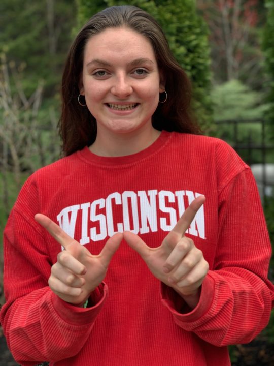 Wisconsin Adds to Class of 2024 with Emily Ecker of the Portland Porpoises