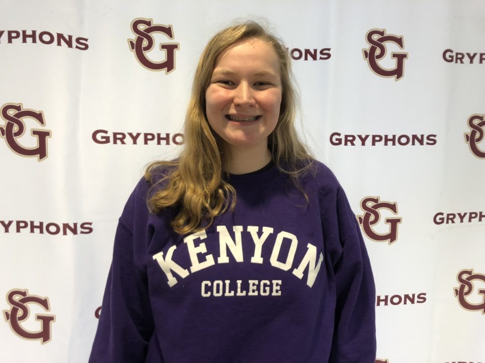 Senior Claire Epperson Commits to Swim for DIII Kenyon College