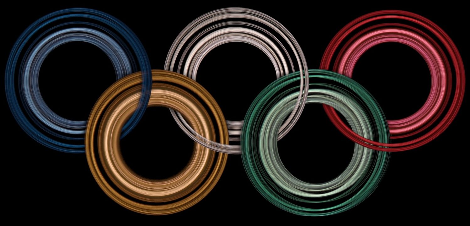 Olympic Rings Monument Returns To Tokyo Bay
