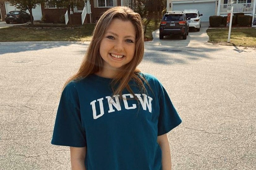 Marlins of Raleigh’s Genny Hauser Commits to UNC-Wilmington for 2020