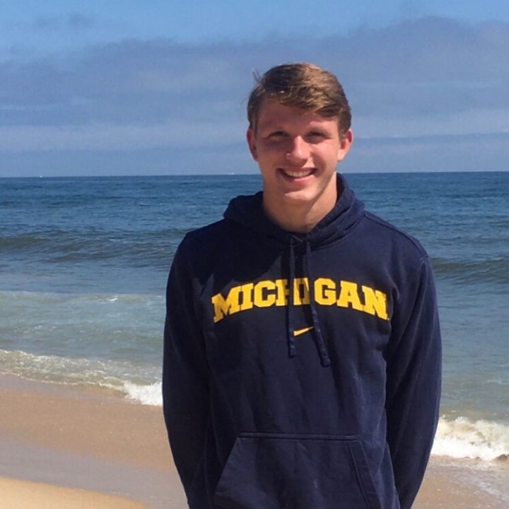 Top 20 HM Connor Hunt Announces Verbal Commitment to Michigan