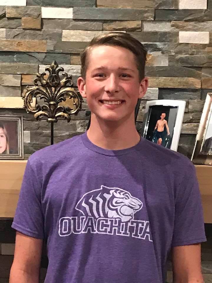 Distance Specialist Hayden Jestes Verbally Commits to Ouachita
