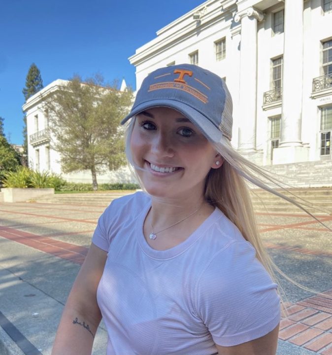 Cassidy Bayer Announces Transfer to Tennessee