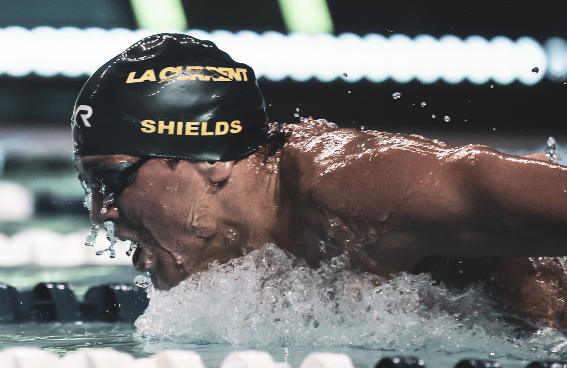 Tom Shields rompe el récord americano de 200m mariposa
