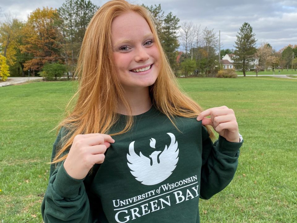 Kaitlyn Sims Commits to the University of Wisconsin-Green Bay