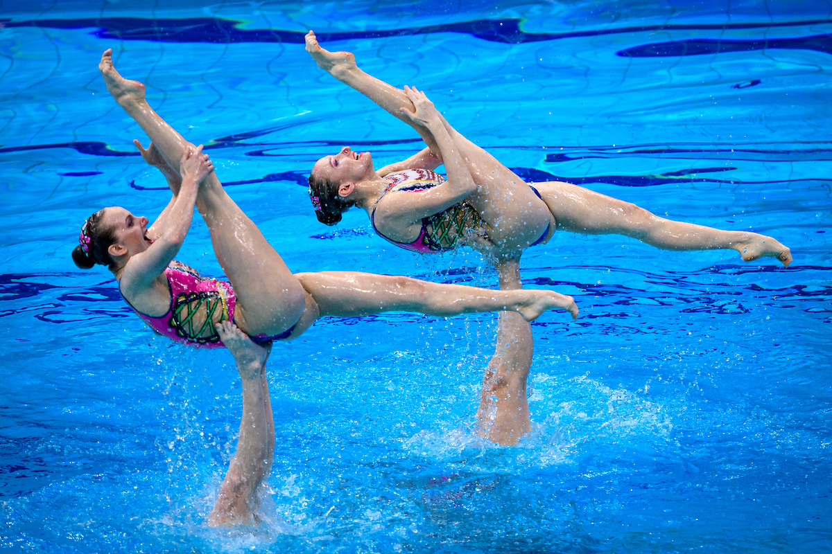 Synchronized swimming gold 2025 medal