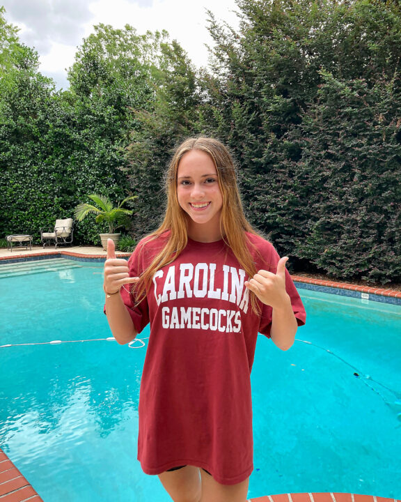 Futures Qualifier Amy Riordan Commits to South Carolina for Fall of 2022