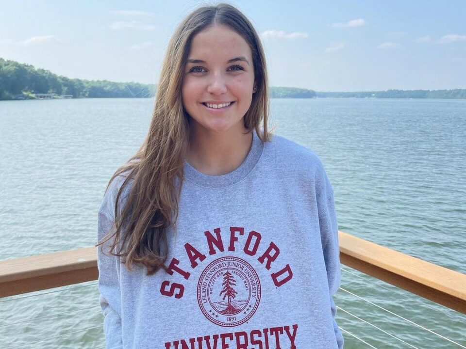 #2 in Class of 2022, National Teamer Charlotte Hook, Chooses Stanford