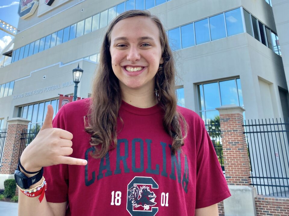 Pool/Open Water Specialist MaKayla Ciancanelli Verbals to South Carolina