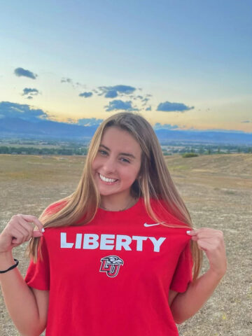 Distance Freestyler Grace Shaw Verbals to Liberty