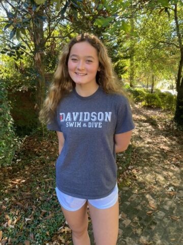 South Carolina State Record-Holder Cate Phipps Sends Verbal to Davidson