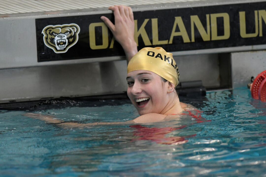 Oakland Women Dominate, Men Win Tight Battle In Sweep of Grand Valley State