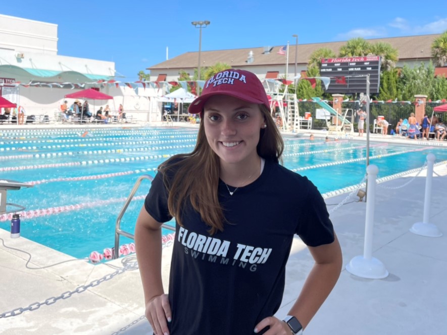 Distance Freestyler Leah Fonnotto Commits to Florida Tech