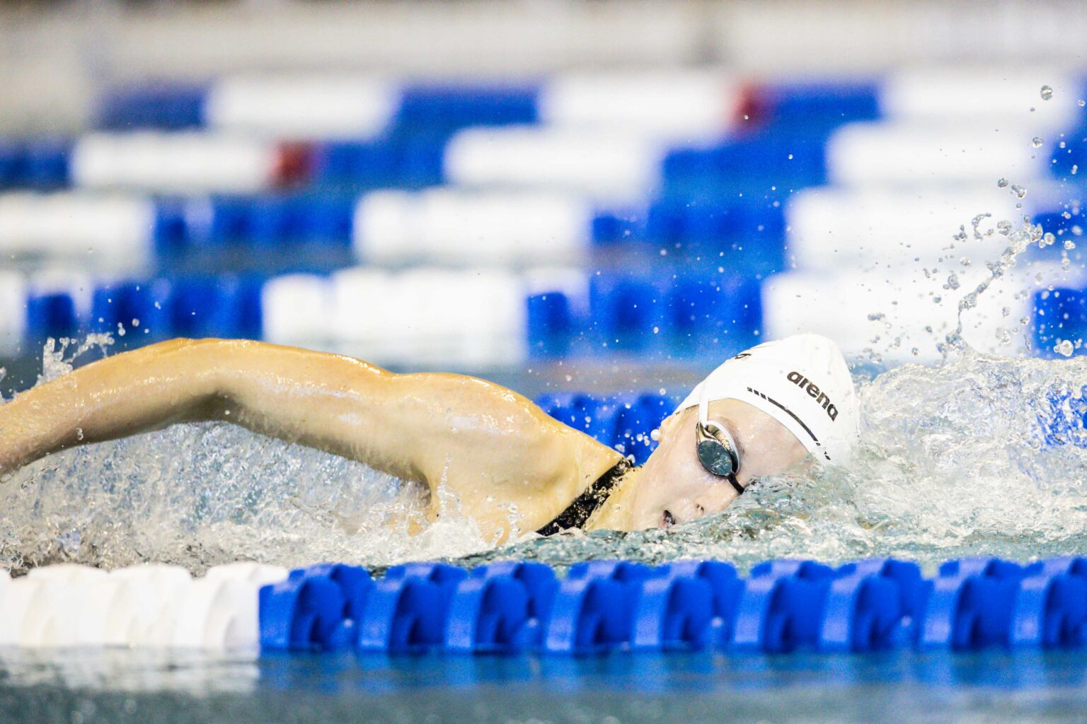 WATCH A Walsh K Douglass Break American NCAA Records LaptrinhX
