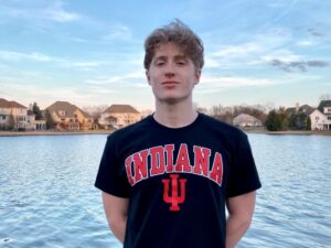 Indiana HS State Relay Champion Chris Holmes (2022) Commits to Hoosiers