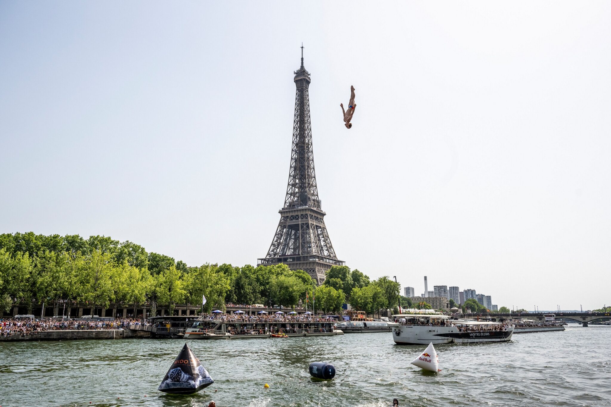 Record-Breaking Catalin Preda Powers To Diving Victory In Paris