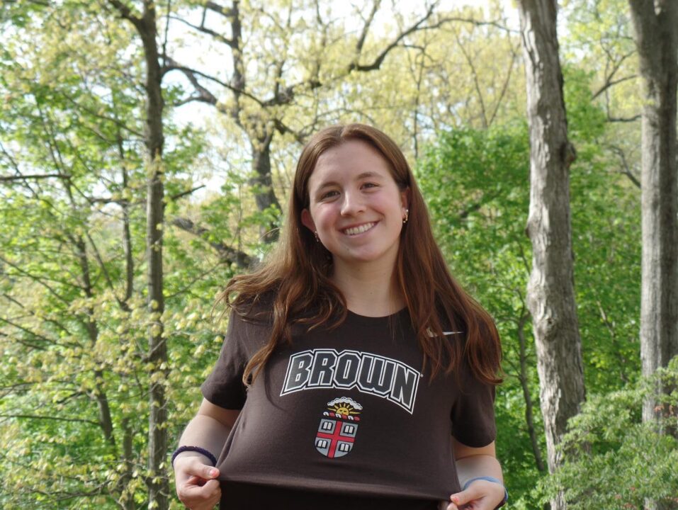 Junior National Qualifier Lizzy Washburn Commits to Brown