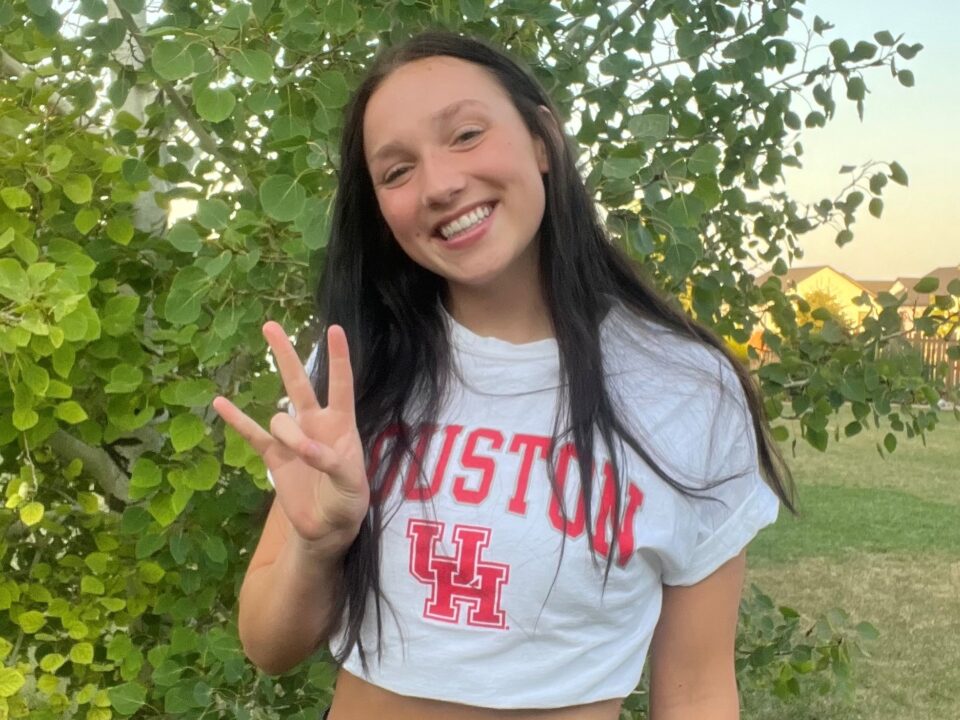 Winter Juniors Qualifier Tierney Howell ‘23 Commits to the University of Houston