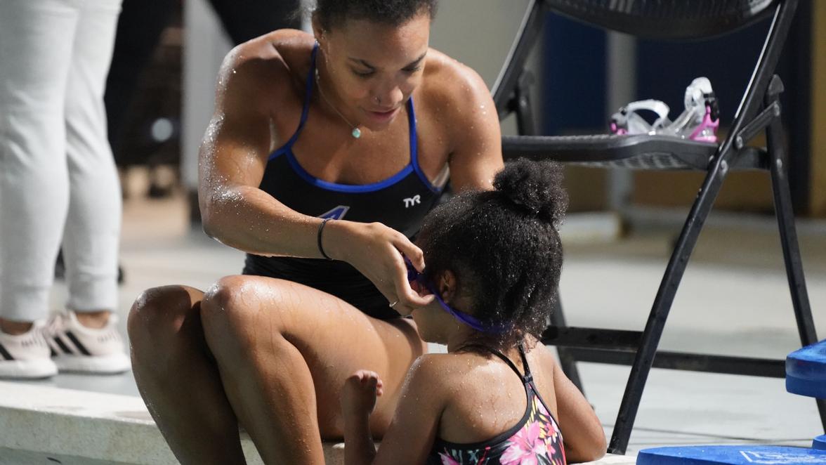 UNC Asheville Swimming & Diving Provides Underserved Youth Swimming Lessons