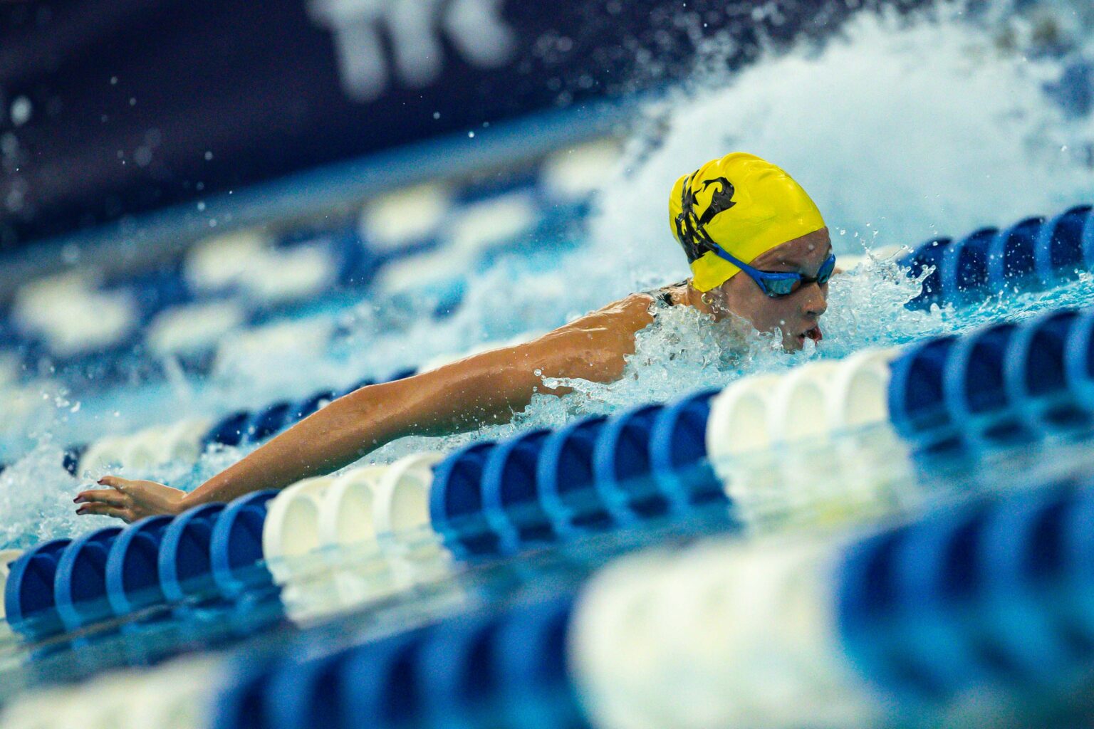 Summer McIntosh Sets U.S. Open, World Junior Records With 2:05.05 In ...