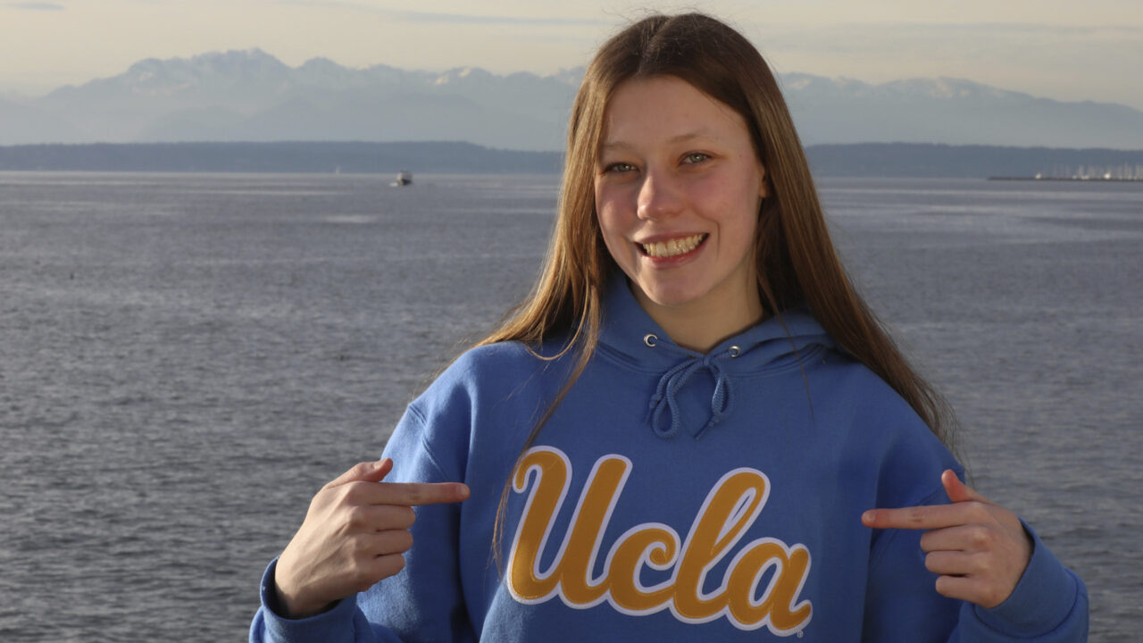 Washington HS State Finalist Claudia Yovanovich Sends Verbal To UCLA (2024)