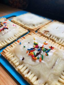 The Hungry Swimmer: Homemade Pop-Tarts