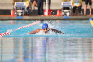 14-Year-Old Shareef Elaydi Swims 2:00 in the 200 Meter Fly, #3 Behind Phelps All-Time