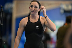 Lani Pallister Crushes World Cup Record in 800 Free (8:16.82) By More Than Five Seconds