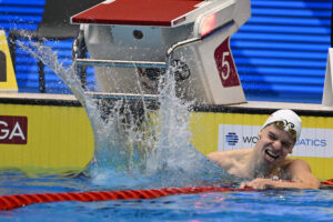 Leon Marchand Abbatte Il Record Olimpico Nei 400 Misti Di Phelps Del 2008