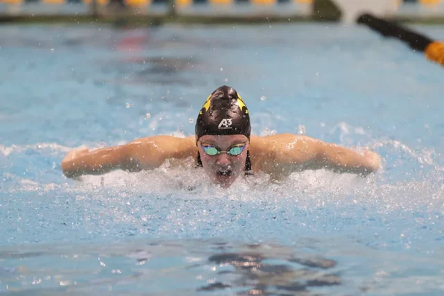 Olivia Swalley Leads The Way As Iowa Women Defeat Iowa State