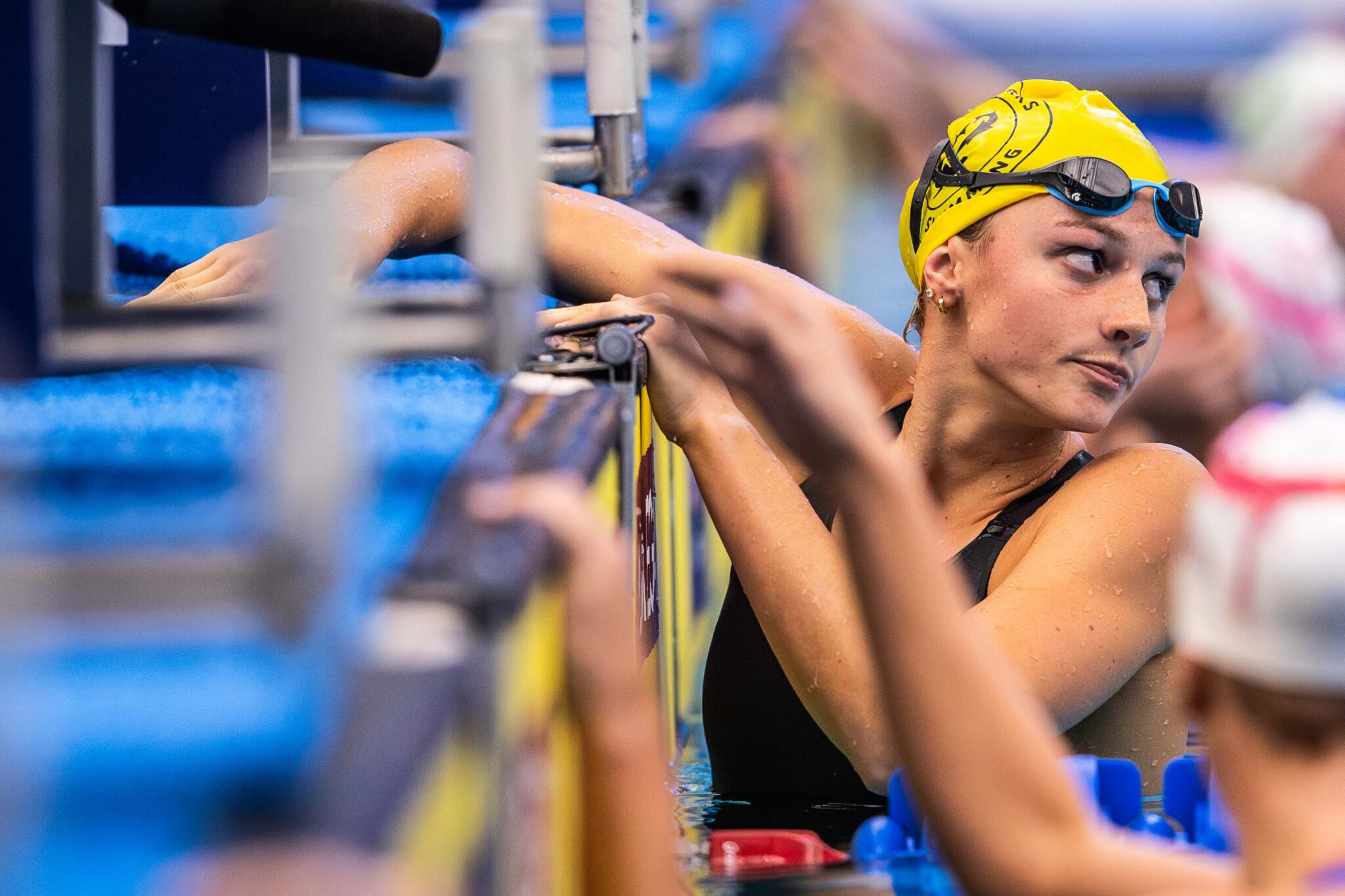 Summer McIntosh Lowers Pro Swim Series Record in 200 IM (207.16) With