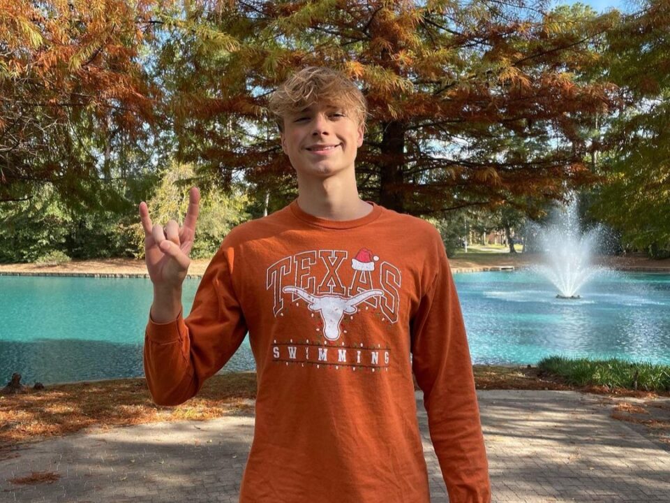 John Simmons Hands Verbal Commitment to In-state Texas Longhorns for 2025-26