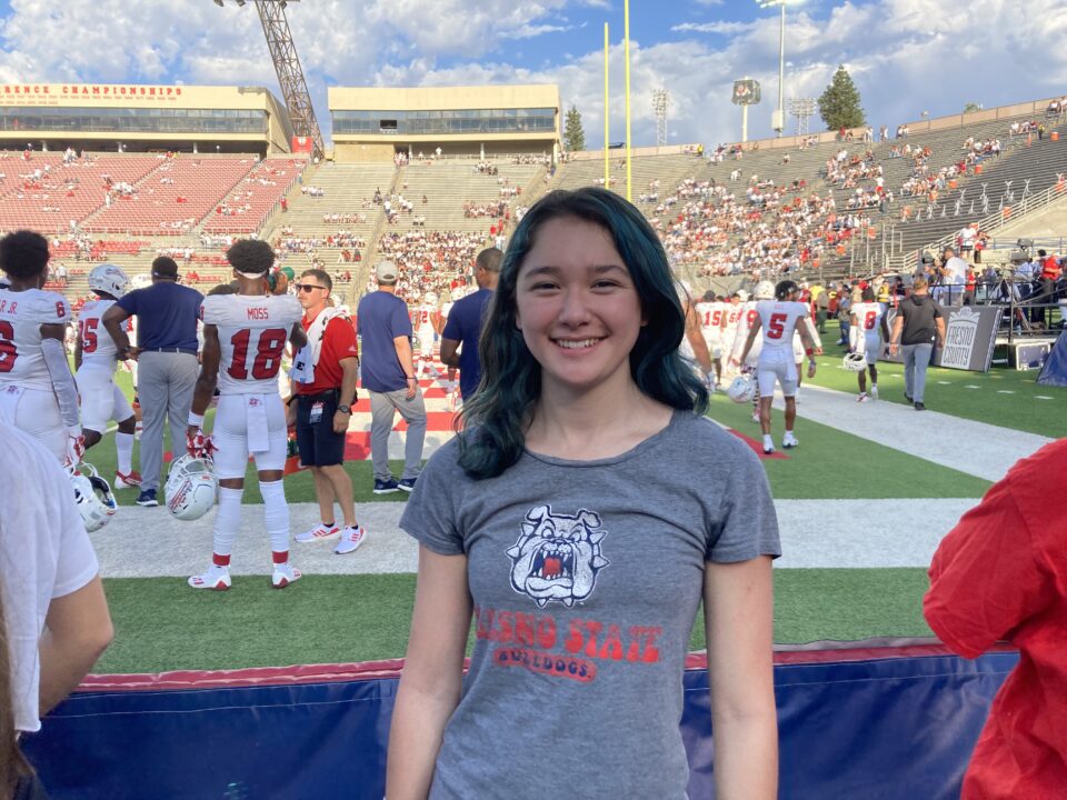Futures Qualifier Sienna Cheng-Lucey Signs NLI to Swim at Fresno State in 2024-25