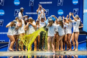 Virginia Women, Texas Men Lead Scored Out Mid-Season NCAA Championships