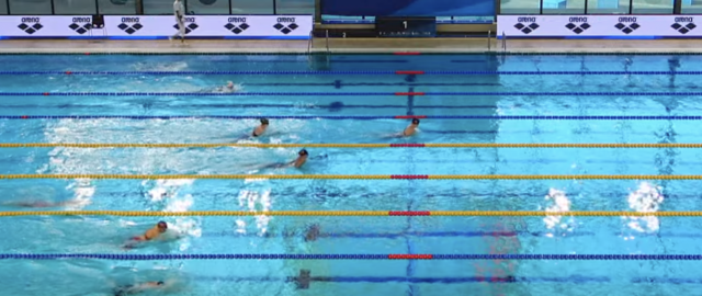 Watch Two Swimmers Wind Up In The Same Lane During Polish Women’s 200 IM Final