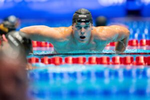 Hobson Swims Fastest Flying Split in the Field Enroute to WR (SC Worlds Day 1 Relay Analysis)