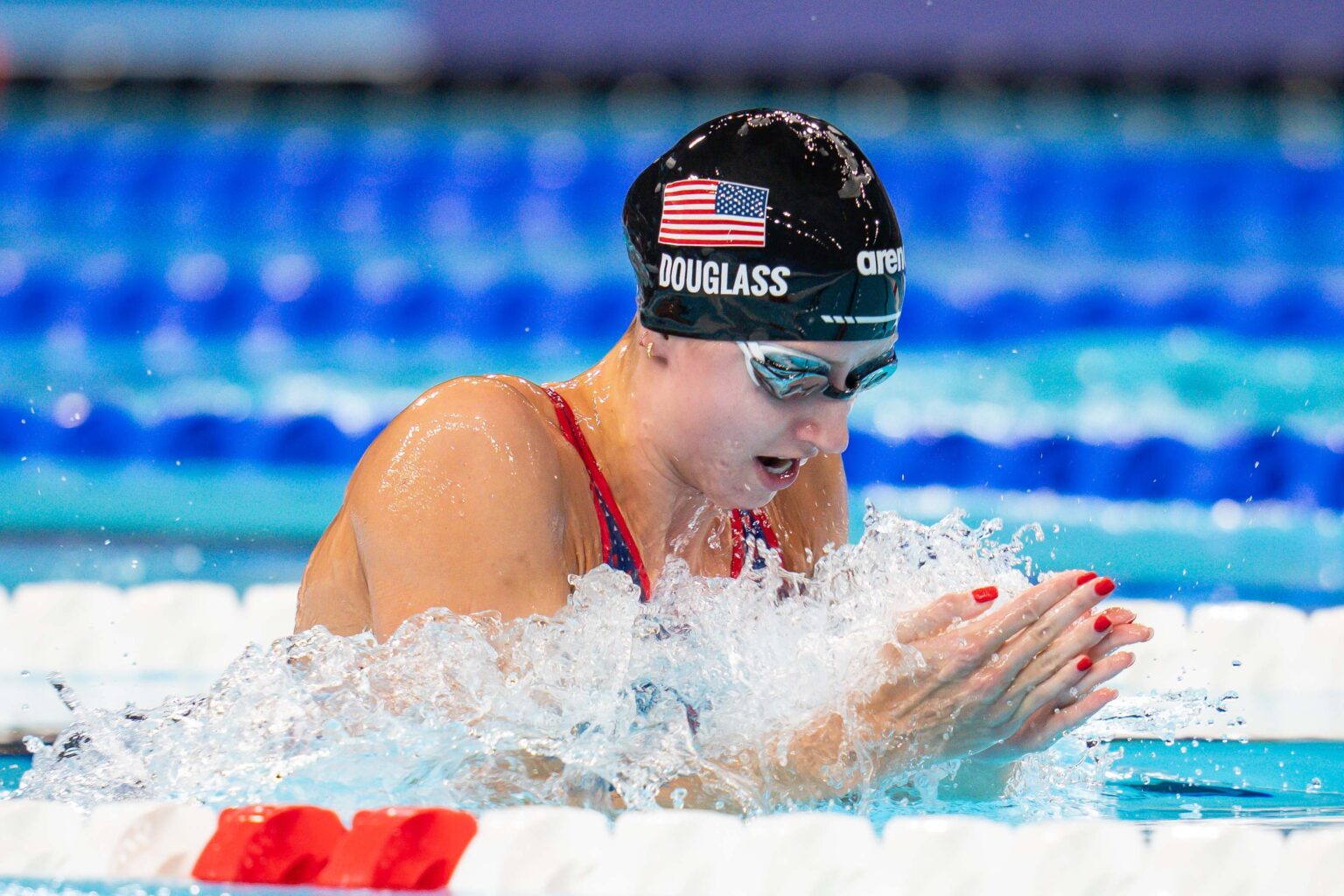 Kate Douglass Firma Il Nuovo Record Del Mondo Nei 200 Rana Femminili