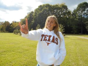 Texas Scores 1st Top-20 Verbal Commitment for 2026-27 from #7 Avery Klamfoth